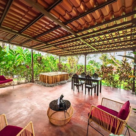 Hotel Rancho Cerro Azul La Fortuna Kültér fotó