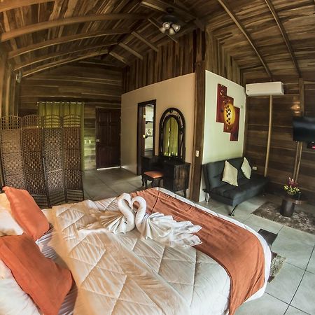 Hotel Rancho Cerro Azul La Fortuna Kültér fotó