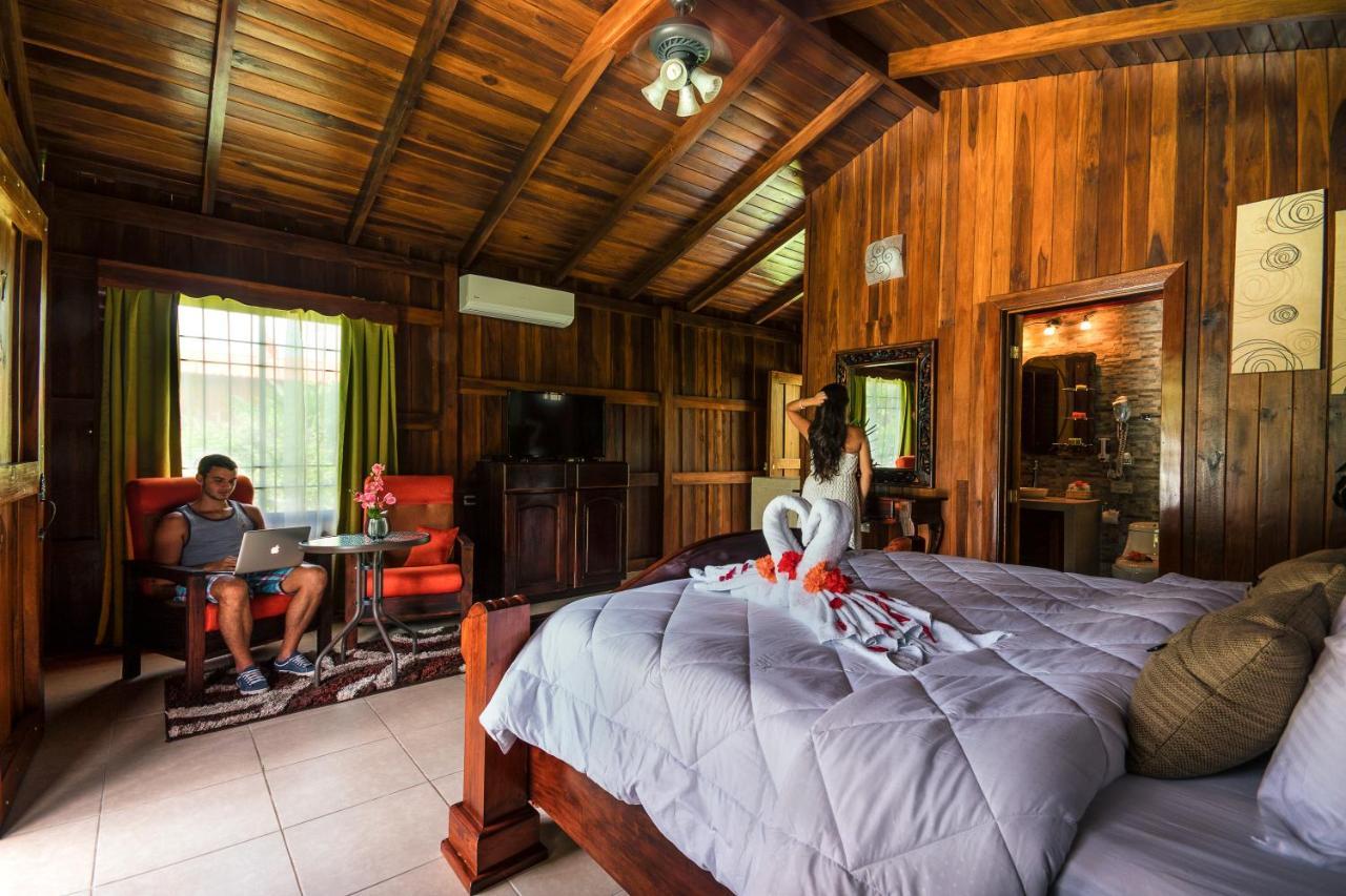 Hotel Rancho Cerro Azul La Fortuna Kültér fotó