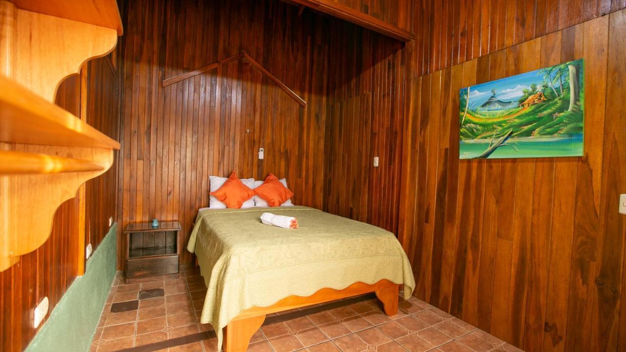Hotel Rancho Cerro Azul La Fortuna Kültér fotó