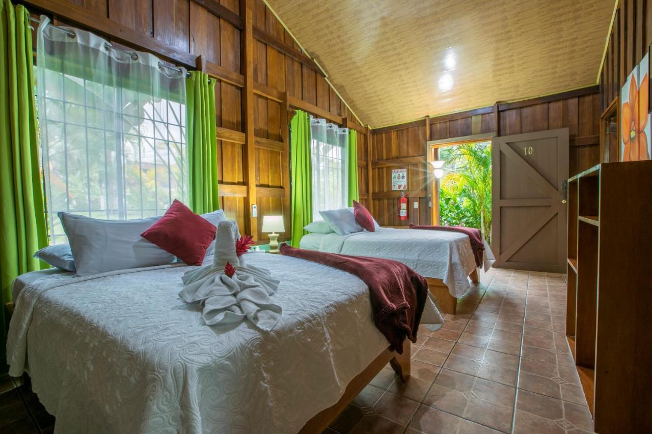 Hotel Rancho Cerro Azul La Fortuna Kültér fotó