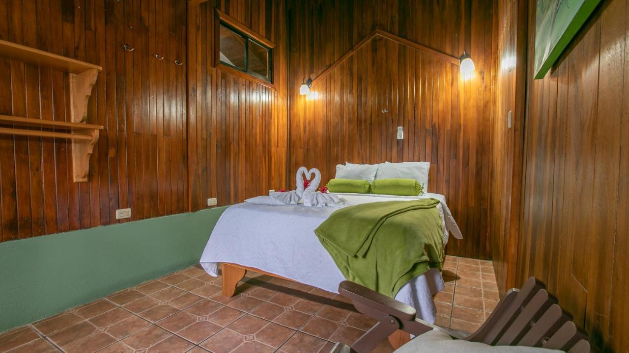 Hotel Rancho Cerro Azul La Fortuna Kültér fotó